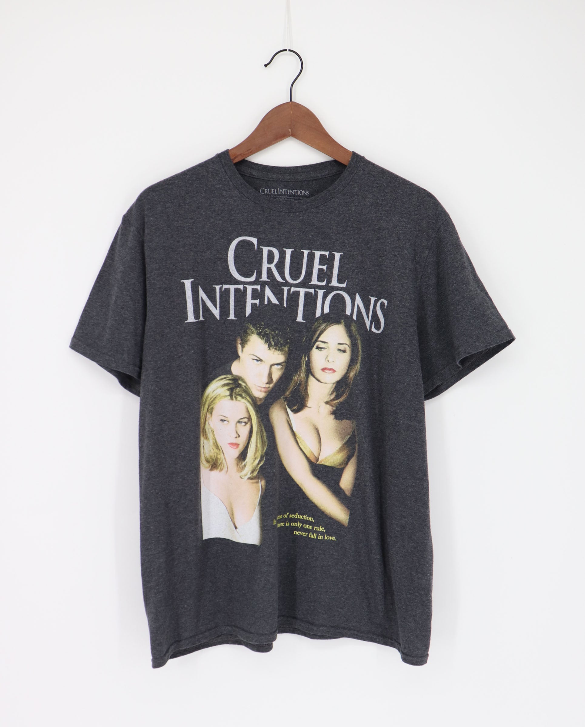Cruel Intentions - White T-shirt. Kathryn Merteuil - Sarah
