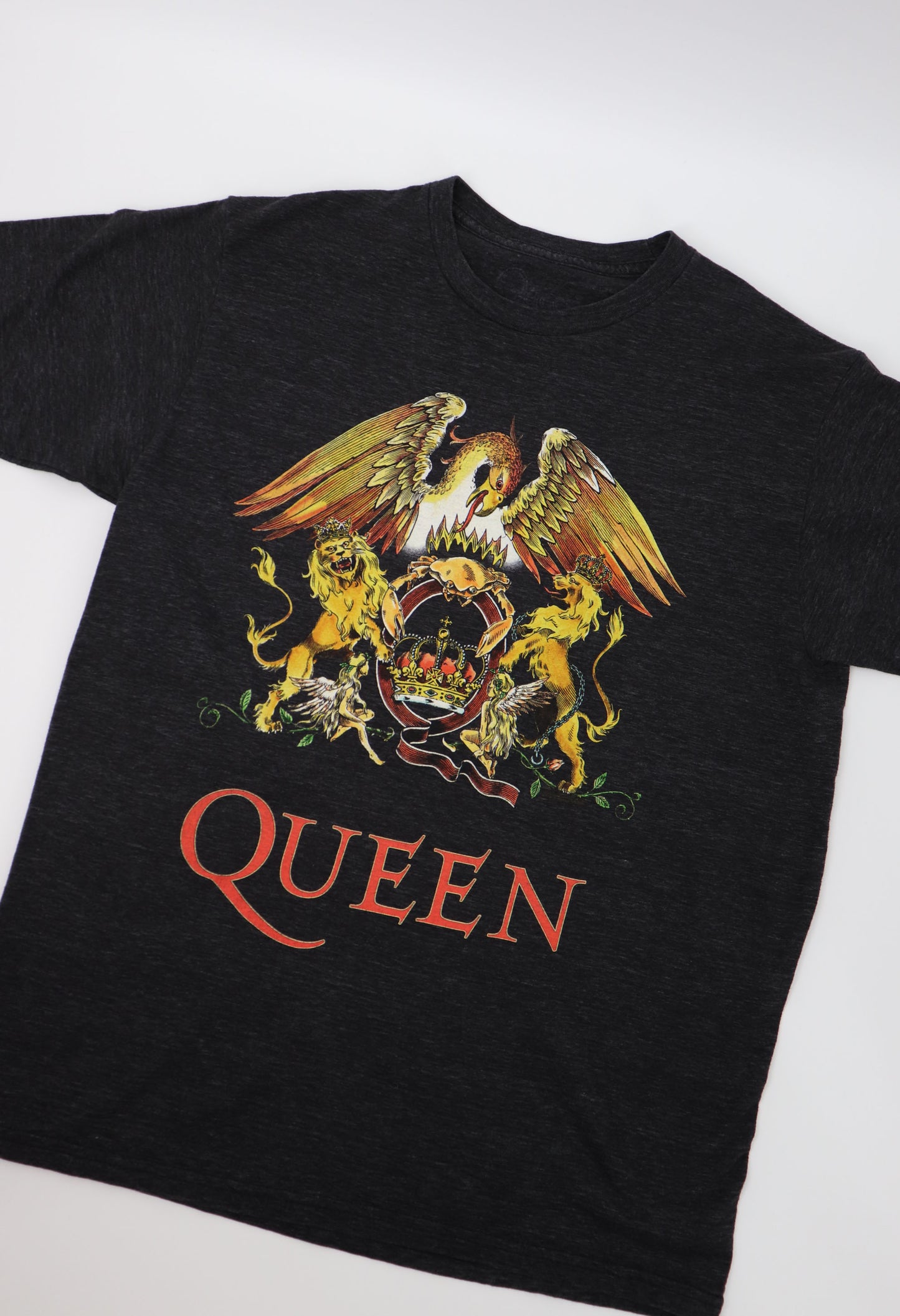 QUEEN CREST LOGO TEE (M)
