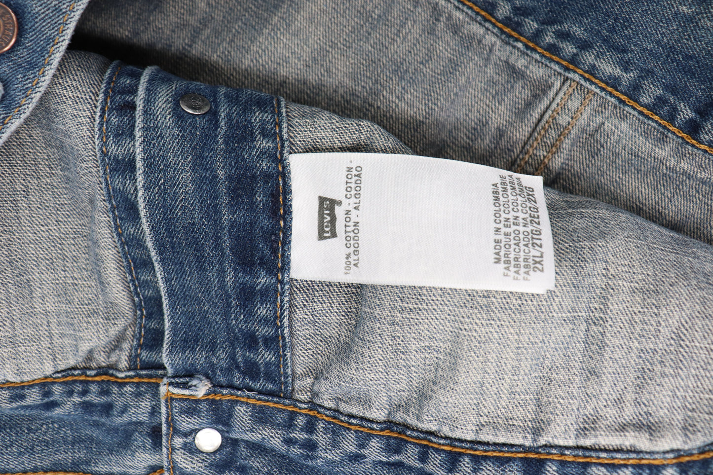 VINTAGE LEVI STRAUSS & CO DENIM JACKET (XXL)