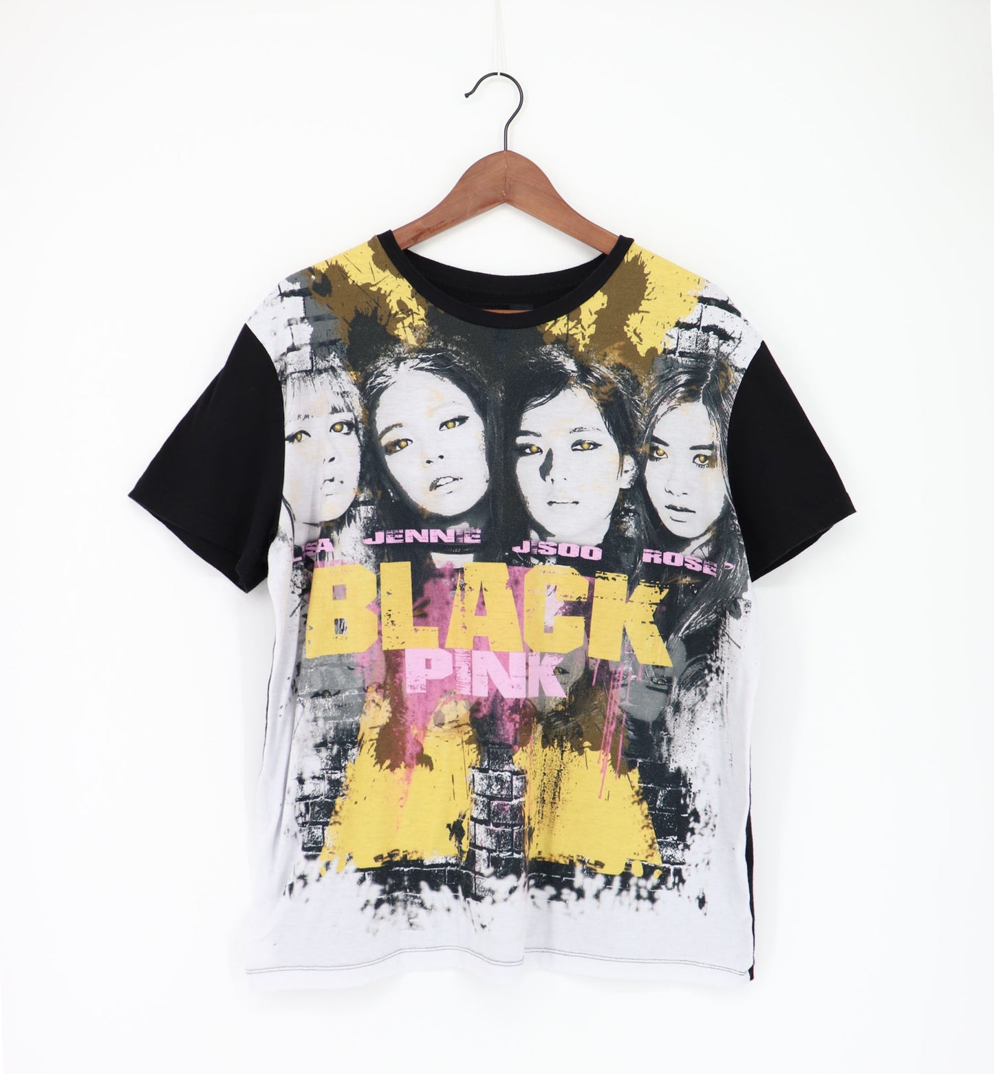 KPOP BLACK PINK TEE (XL)