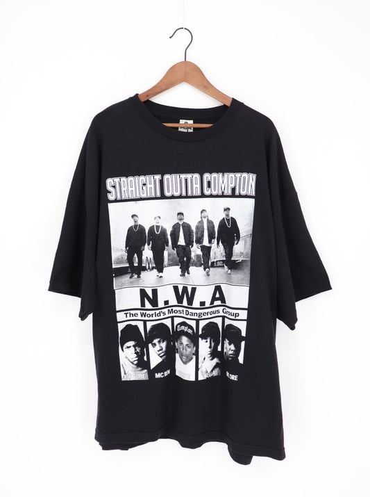 NWA STRAIGHT OUTTA COMPTON