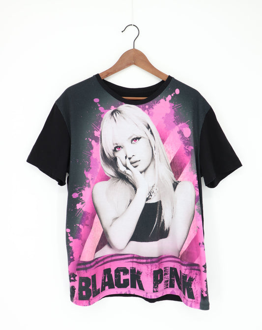 KPOP BLACK PINK LISA TEE (XL)