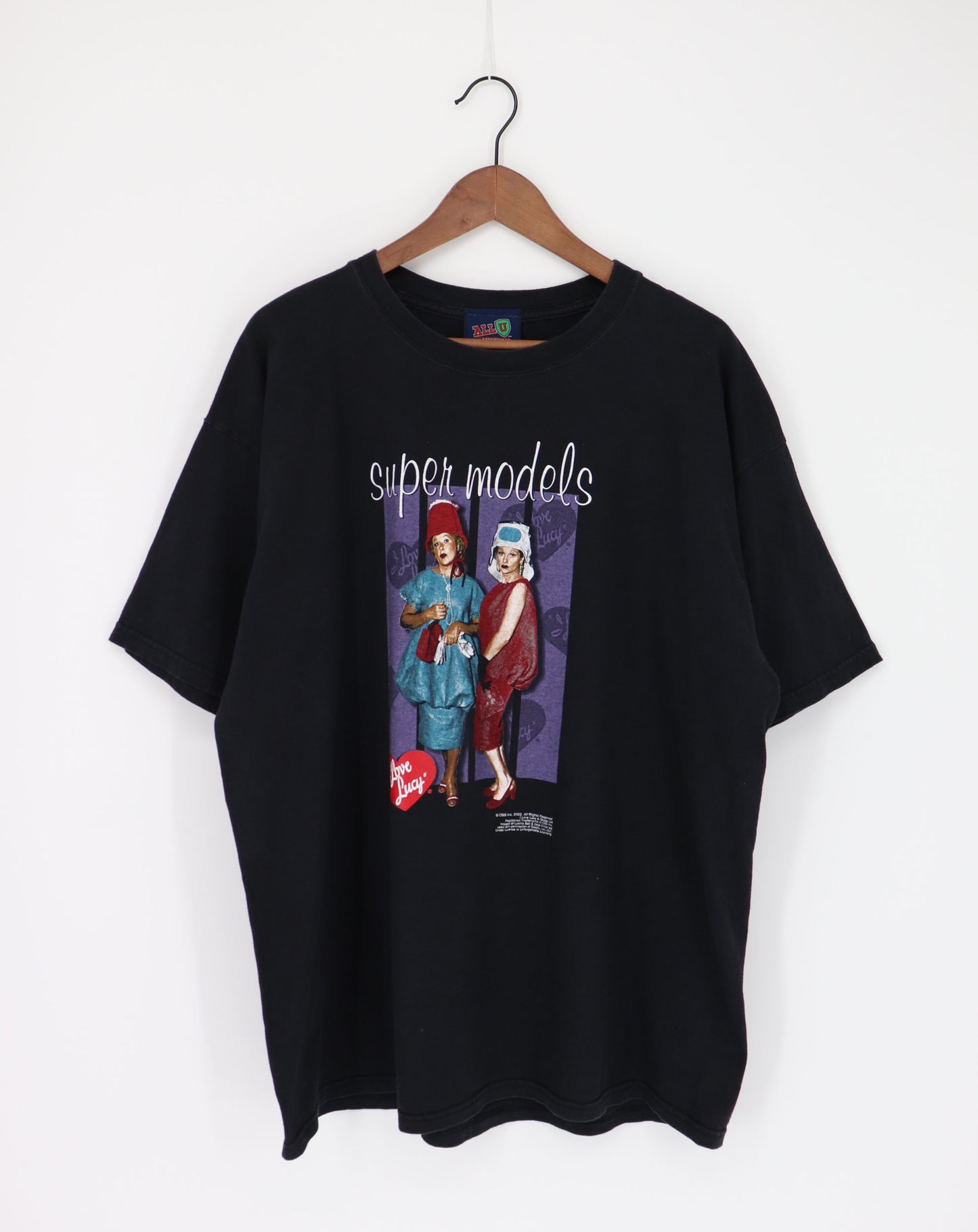 VINTAGE I LOVE LUCY SUPER MODELS 2002 TEE