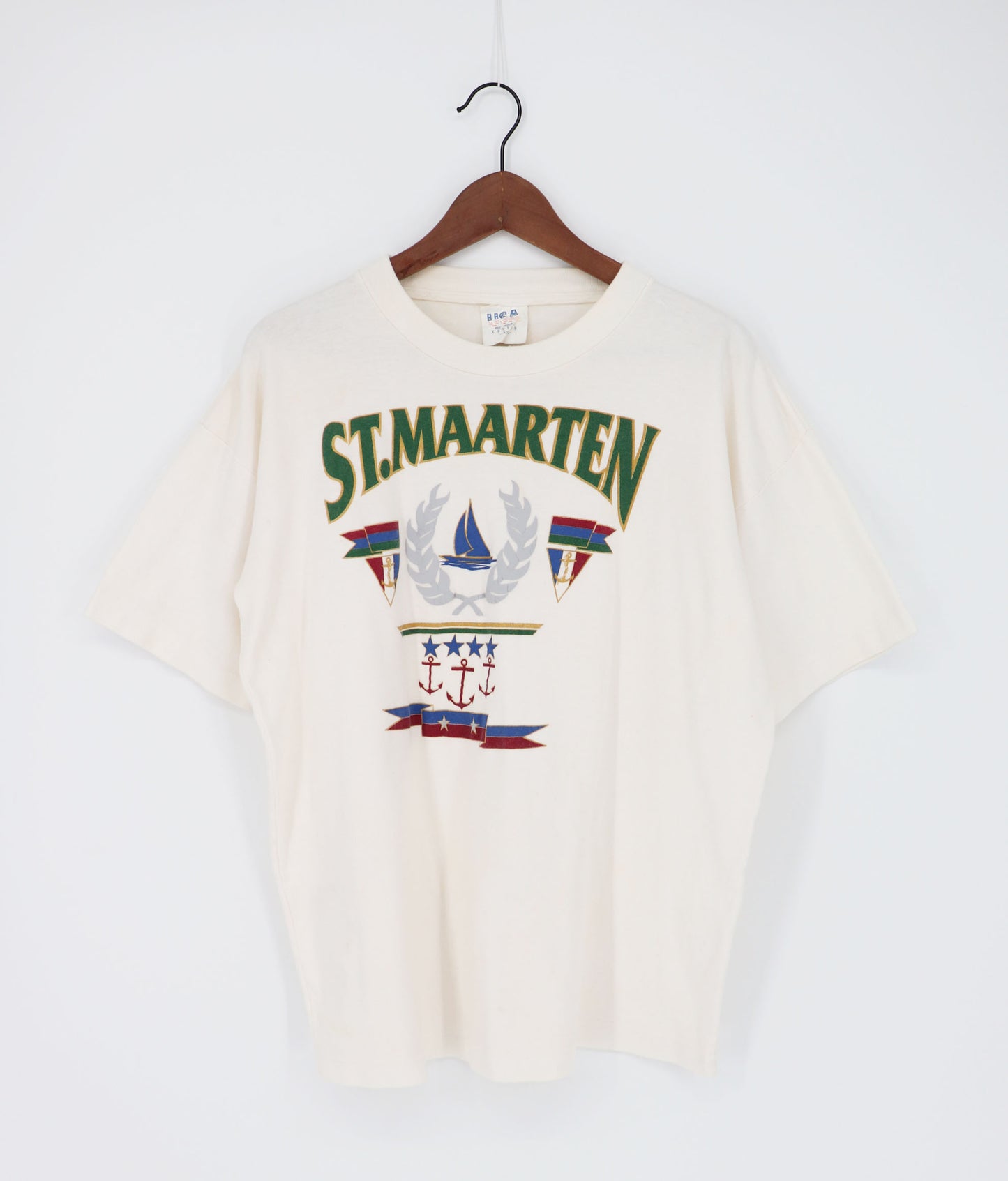 VINTAGE ST. MAARTEN SAIL BOAT MADE IN USA (XXL)