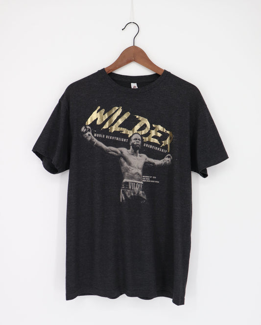 WILDER 2019 MGM GRAND VEGAS CHAMPIONSHIP TEE (L)