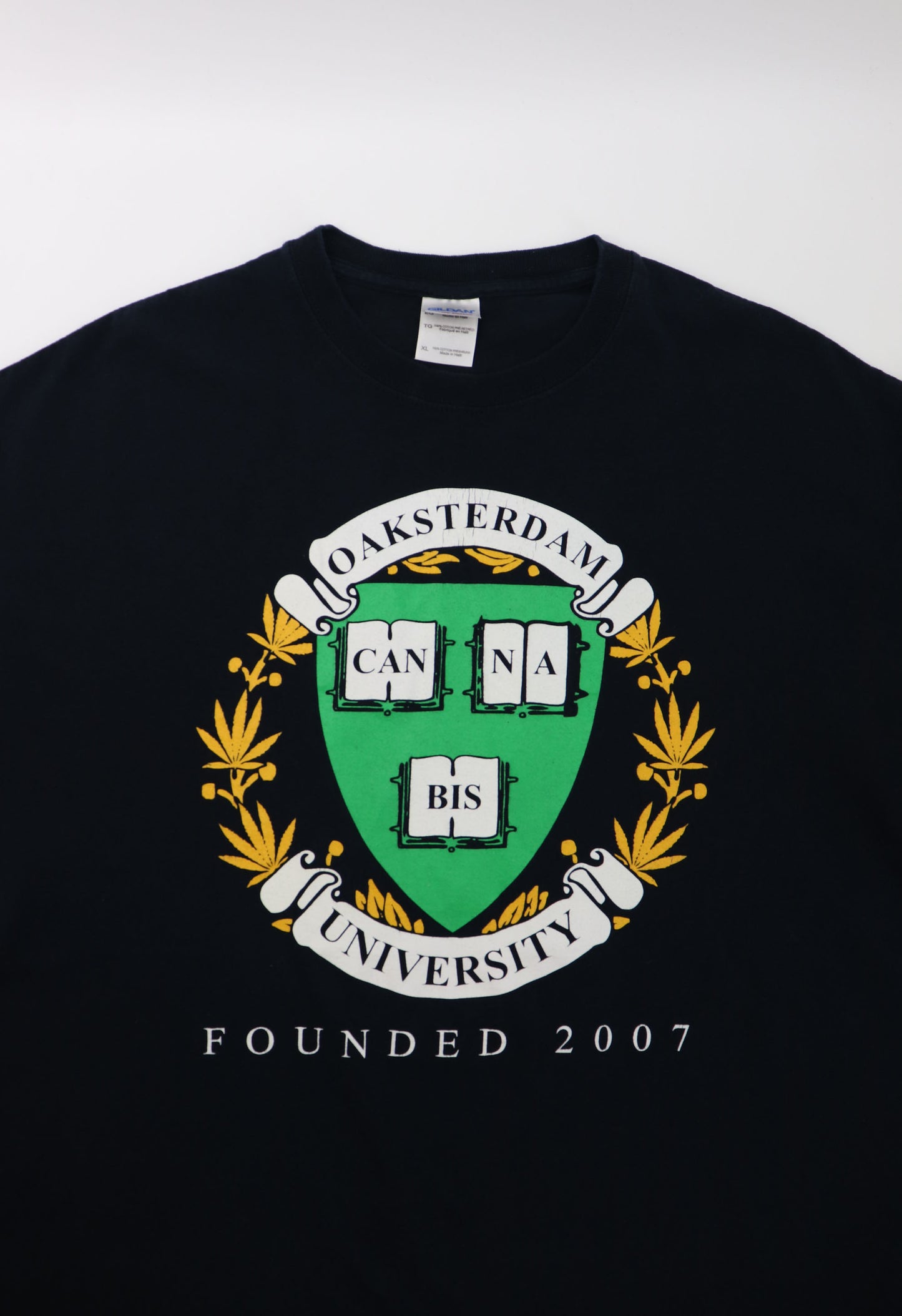 OAKSTERDAM CANNABIS UNIVERSITY TEE (XL)