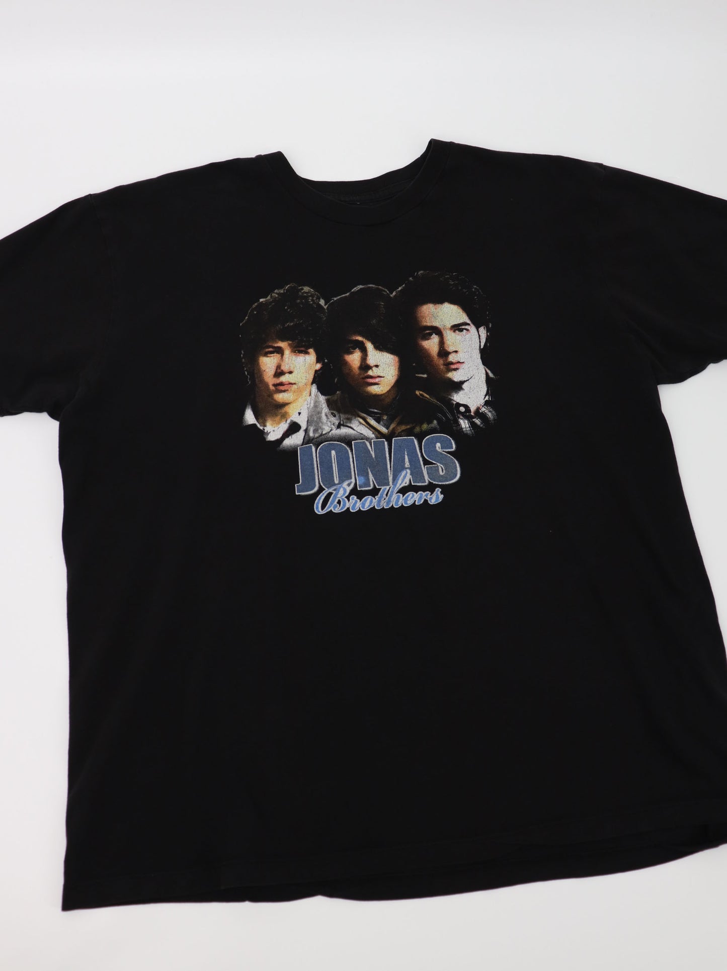 JONAS BROTHERS CROP TEE (S)