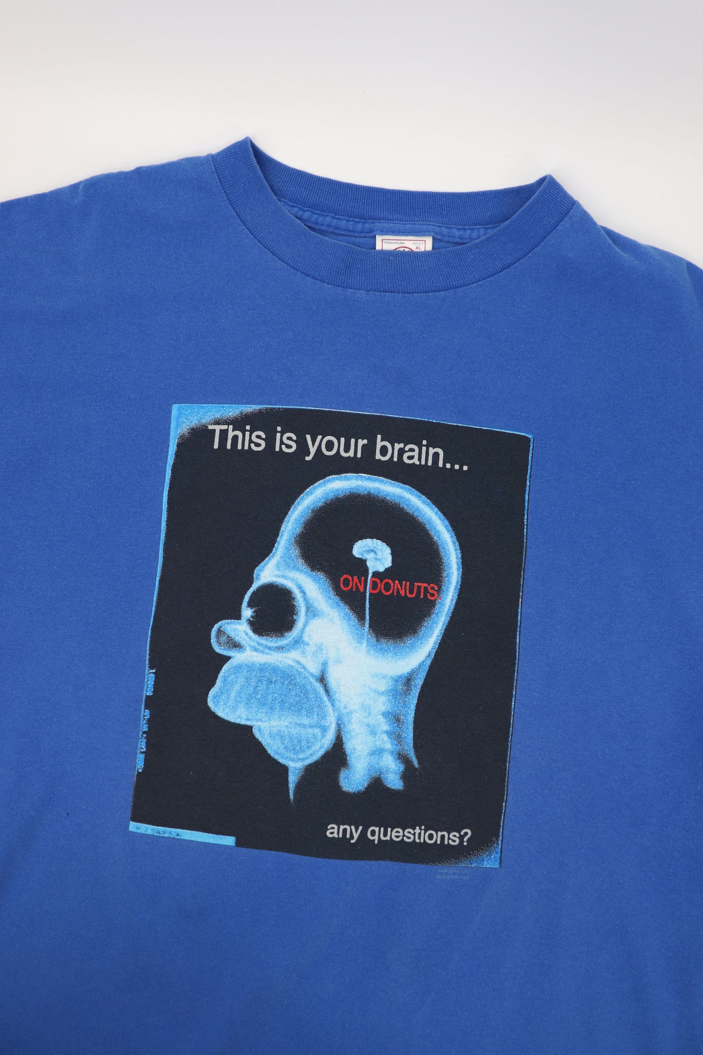 SIMPSONS HOMER BRAIN ON DONUTS TEE (XL)