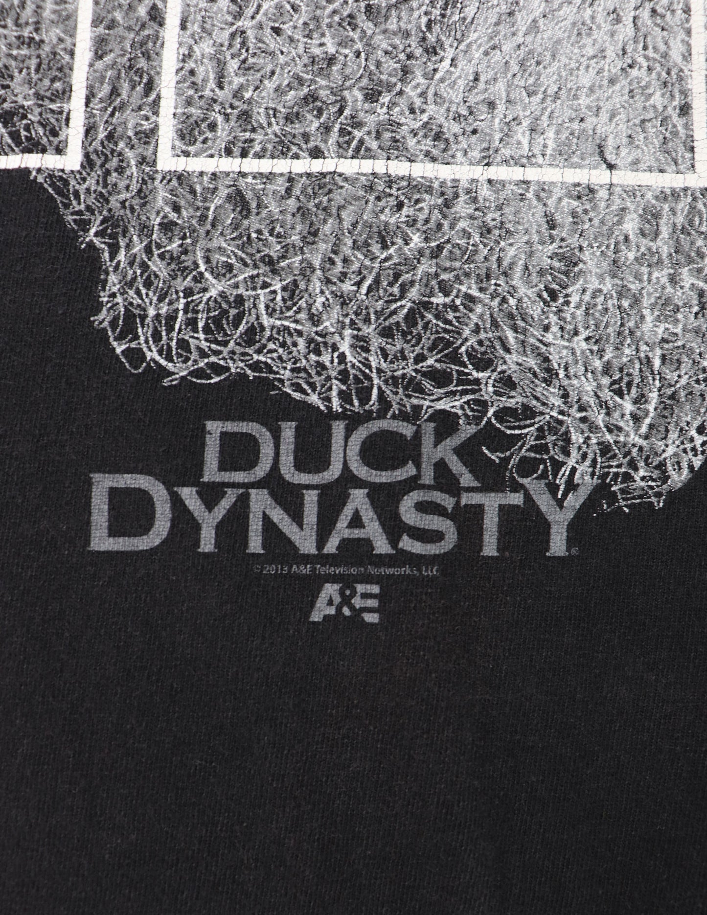 DUCK DYNASTY TV SERIES TEE (XL)